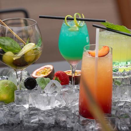 Logis Hotel & Restaurant Le Vert Bocage Franqueville-Saint-Pierre Esterno foto
