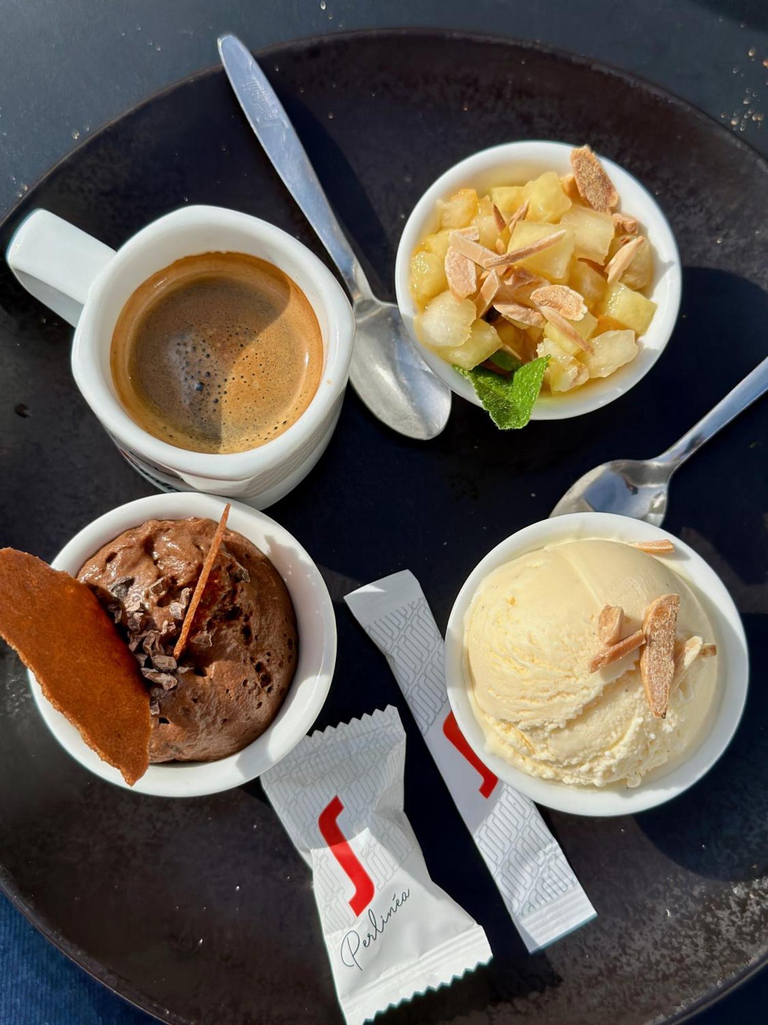 Logis Hotel & Restaurant Le Vert Bocage Franqueville-Saint-Pierre Esterno foto